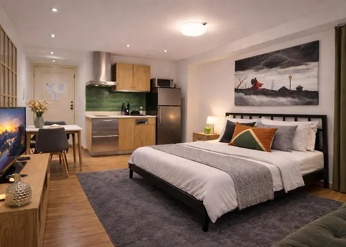 Aparthotel Metro Luxe 4*